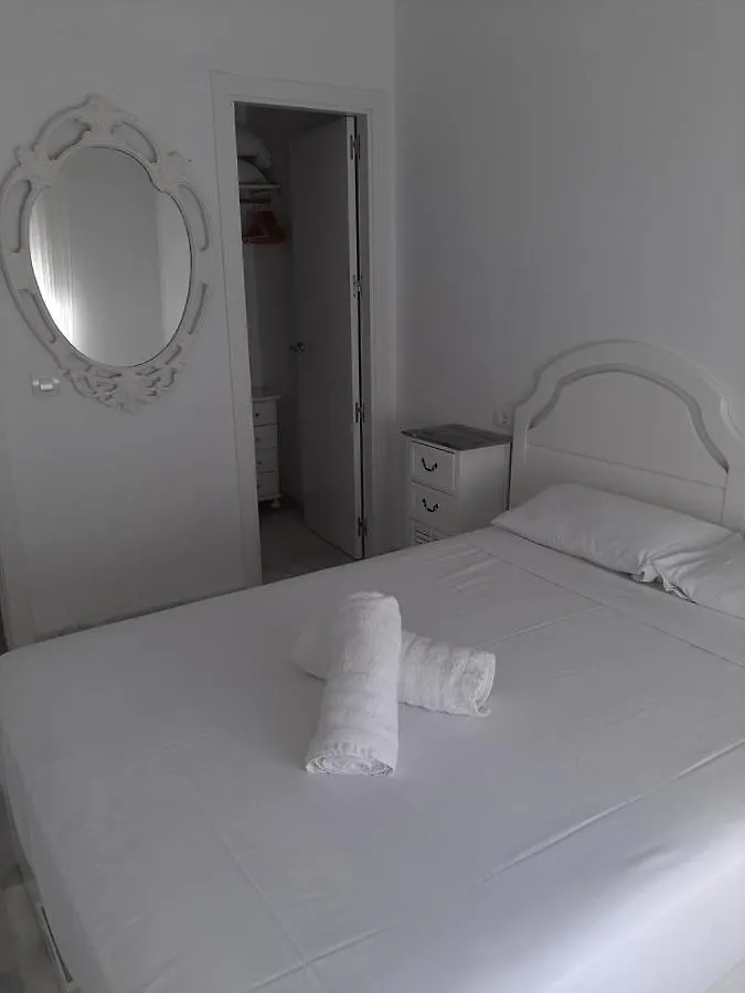דירות Benalmadena Pueblo Sun&Beach 0*,